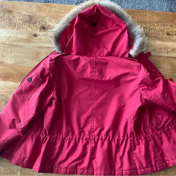 Burberry Winter Parka - Picture 3 of 6